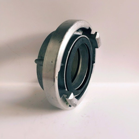 Nasada z gwintem wewnętrznym 75mm / 3"